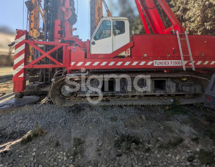 Fundex F3500 CFA piling rig